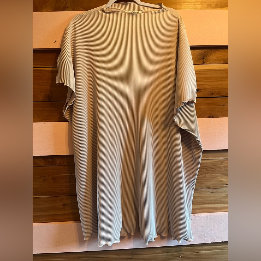 DAVI & DANI Ribbed Cream Dress